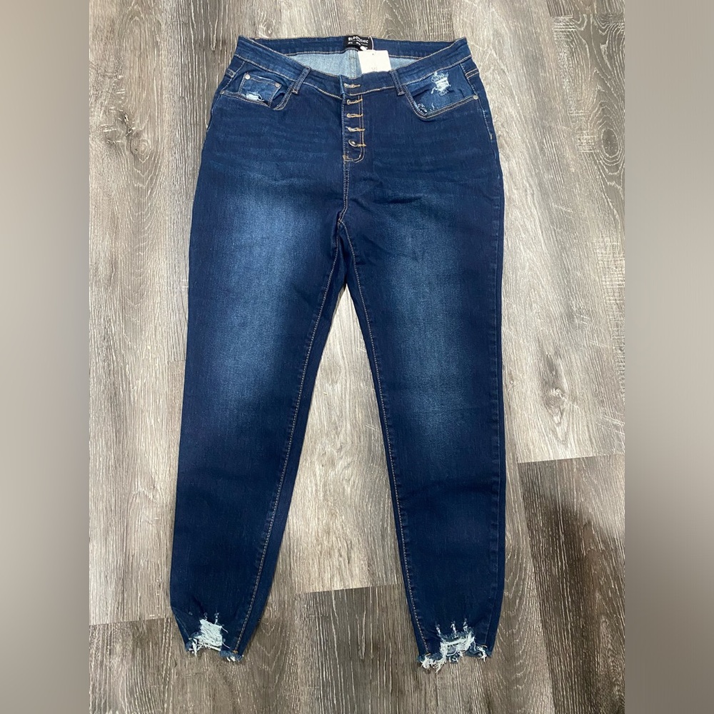 Denim blue wash Jeans super stretch size 16 NWT